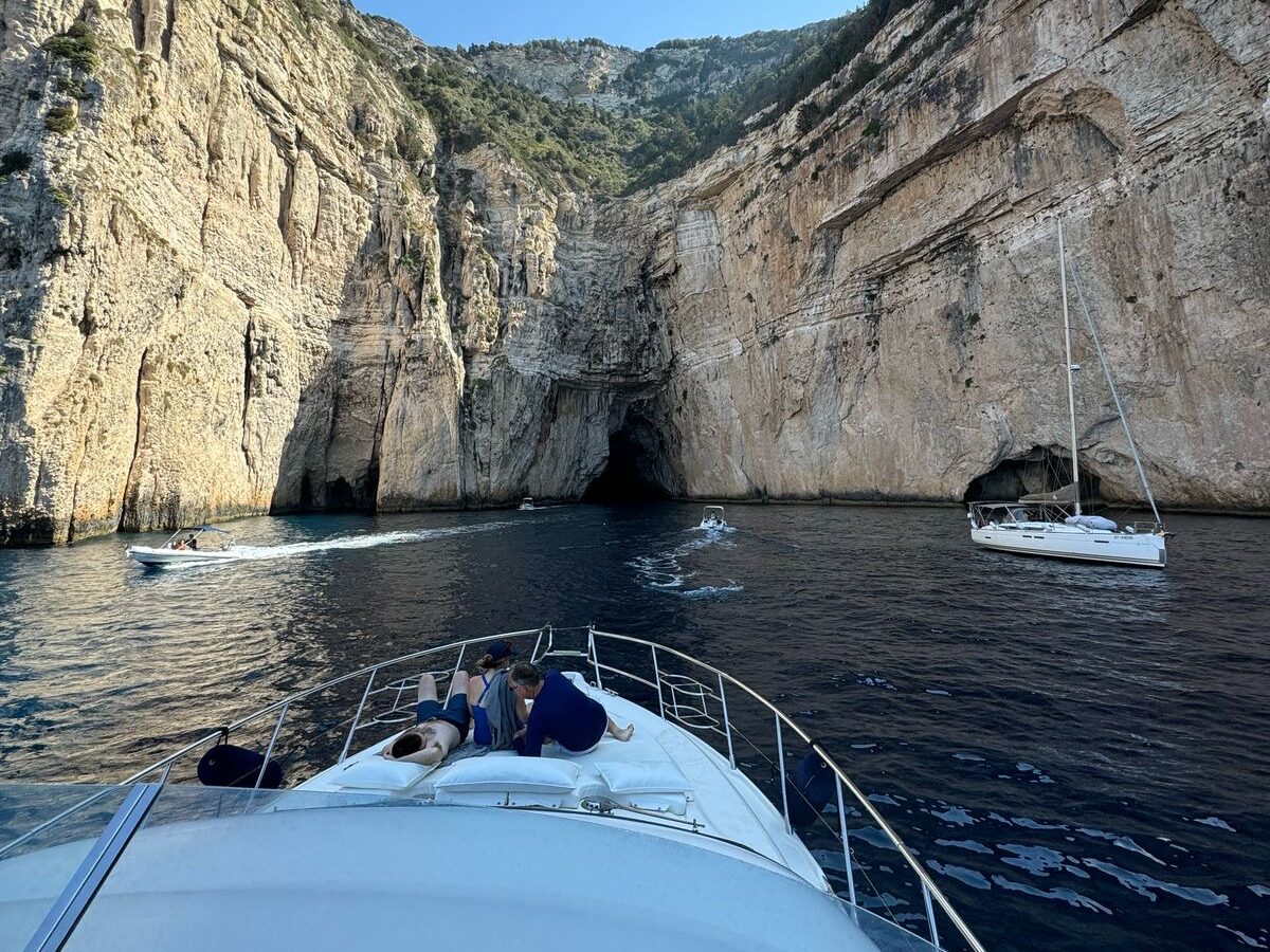 Private Yacht Cruises, Lefkada - Perla Yacht